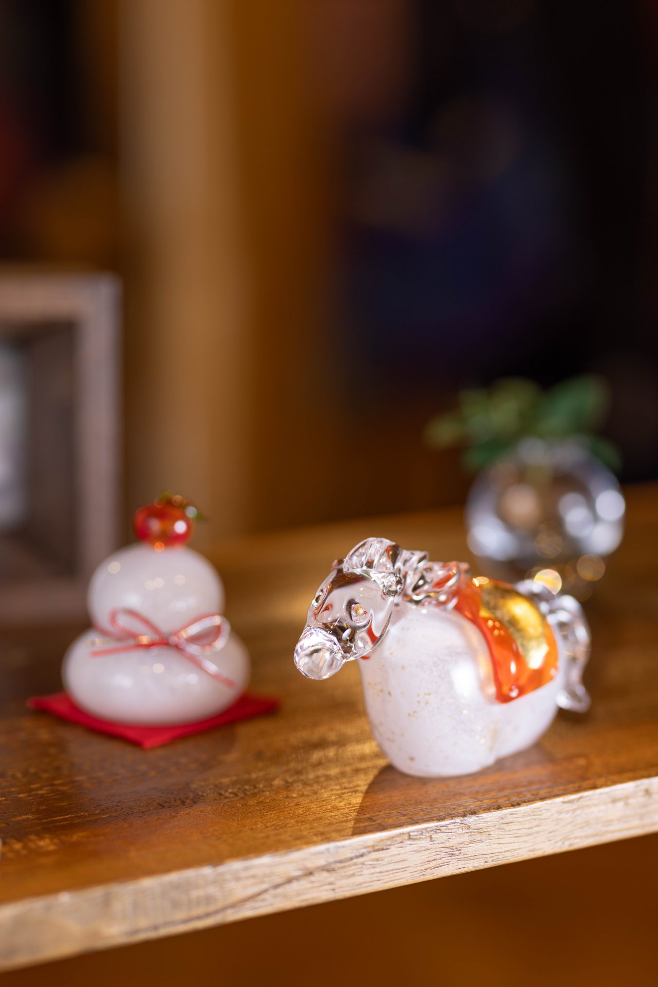 加藤聖扈、【ガラス窓】、希少な額装用画集より、新品額装付 加藤聖扈、【ガラス窓】、希少な額装用画集より、新品額装付